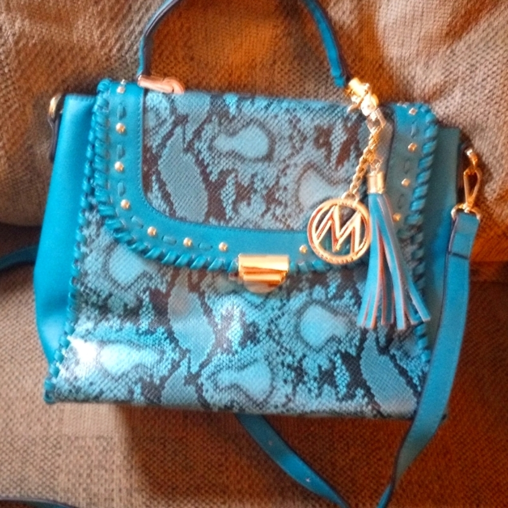 Mia K turquoise snake skin new purse